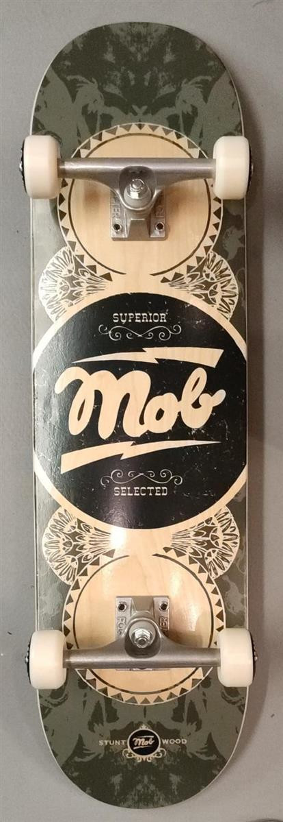 MOB Skateboards Gold Label Deck black 8.5" x 32.125" 
