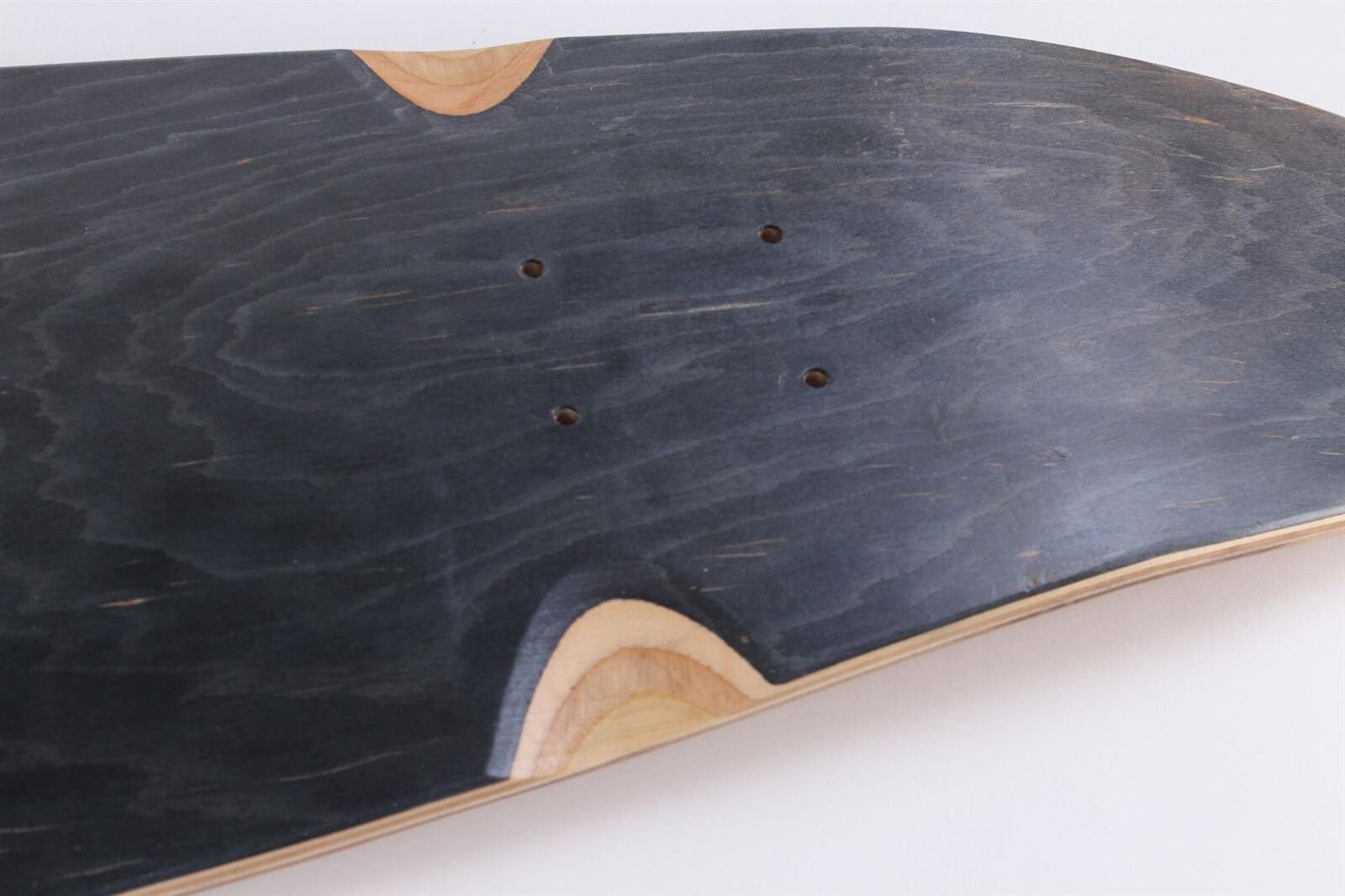SkaReCo Deck Shape402 Kicktails K40 40"x9,75" WB26,75" black
