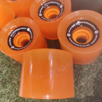 Shiver Longboard Wheels 70mm/78a orange