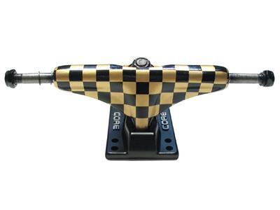 Core Trucks Skateboard 5.0 checkered gold/schwarz