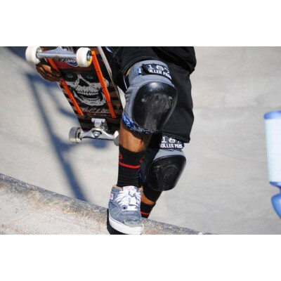 BURLY immortal recaps for Smith and S-One kneepads - Smith White