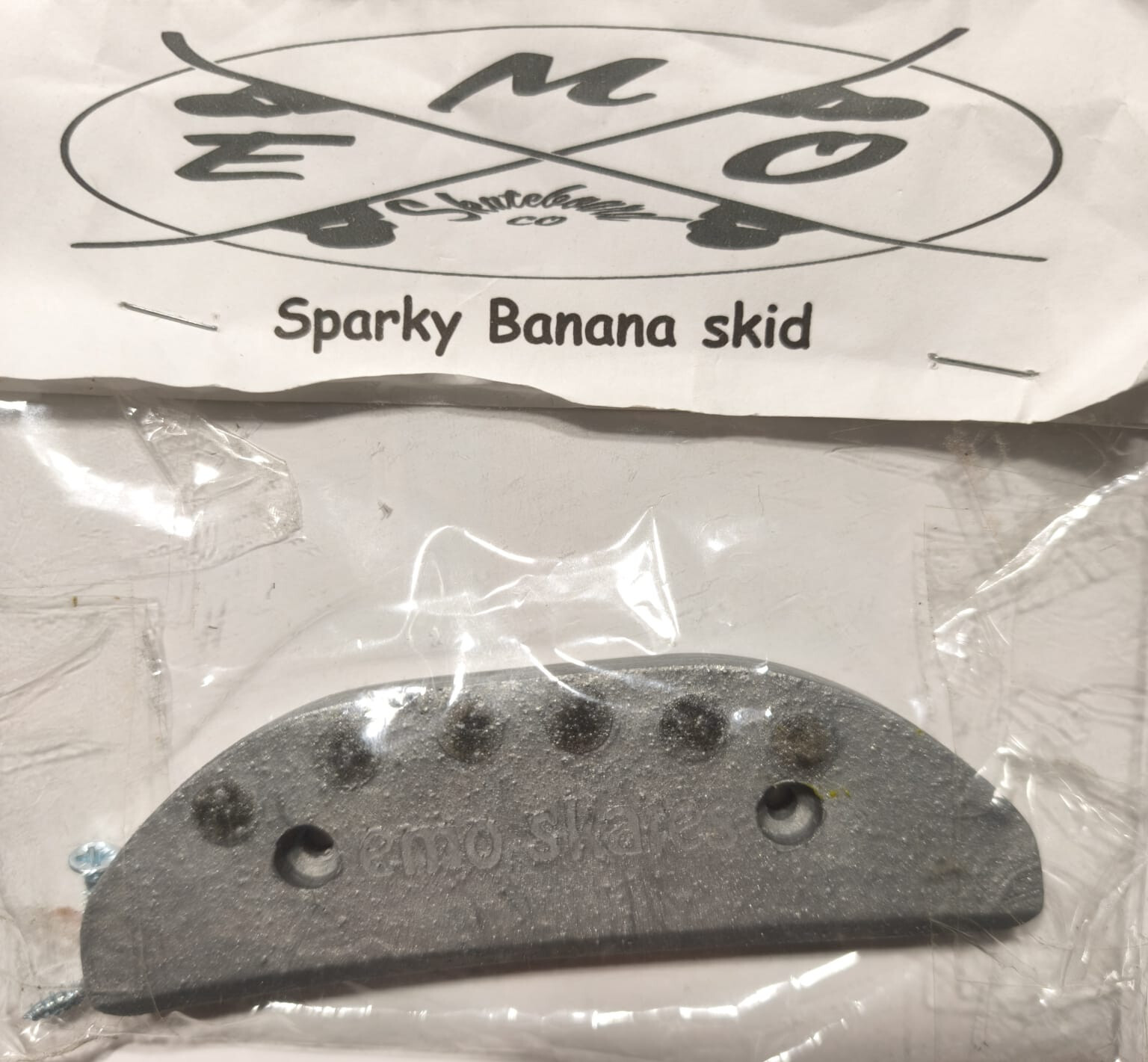 Emo Bone Sparky Banana skid grey