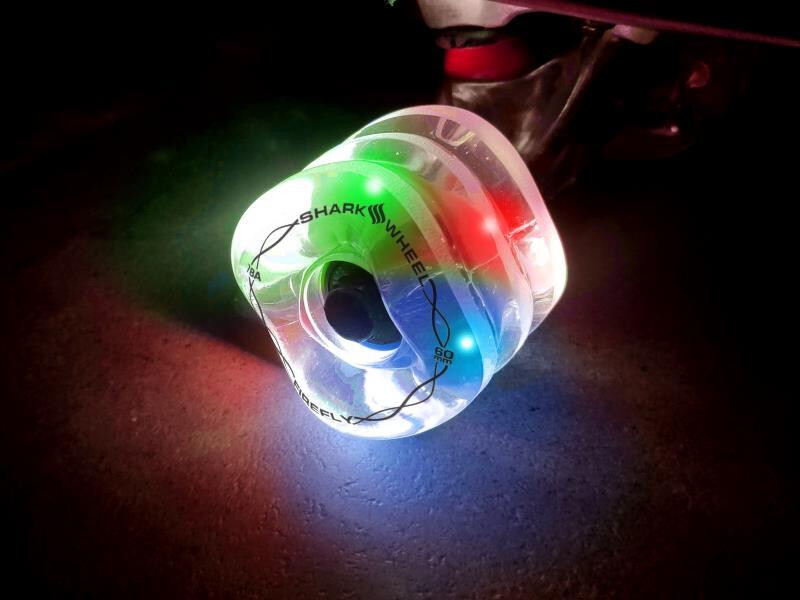 SHARK WHEEL Firefly 60mm, 78a  - Transparent white with multi-colored lights