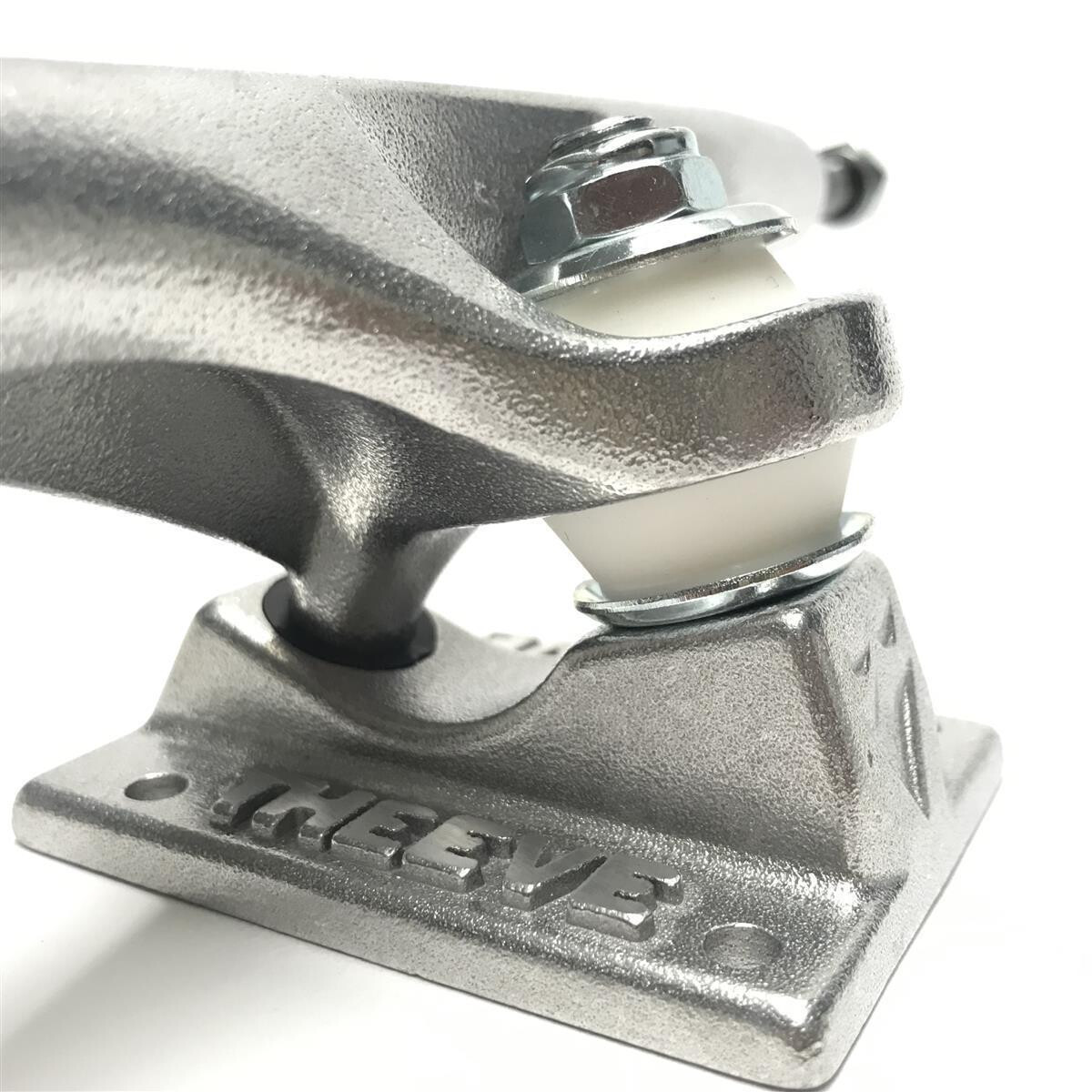 THEEVE TRUCKS CSX CLASSIC V3 RAW 5,85